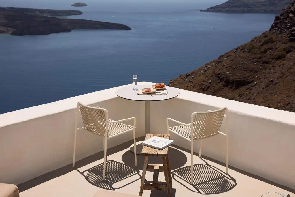 Iconic Santorini, a Boutique Cave Hotel by Sandglass