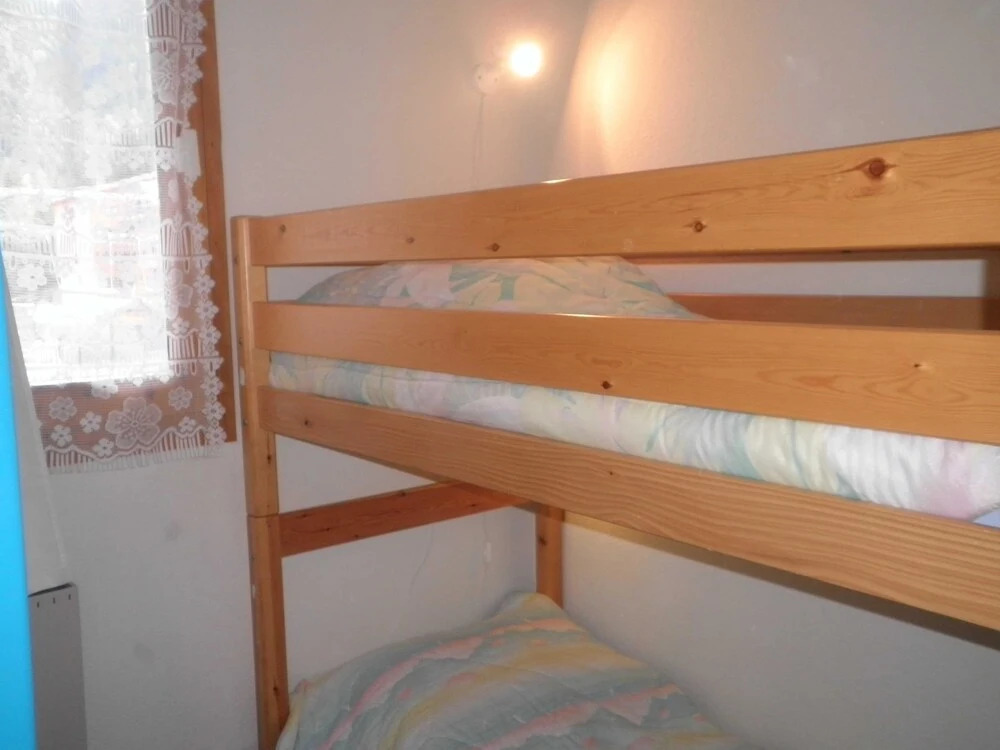 Lou Services Apartment THB51 LSI 001