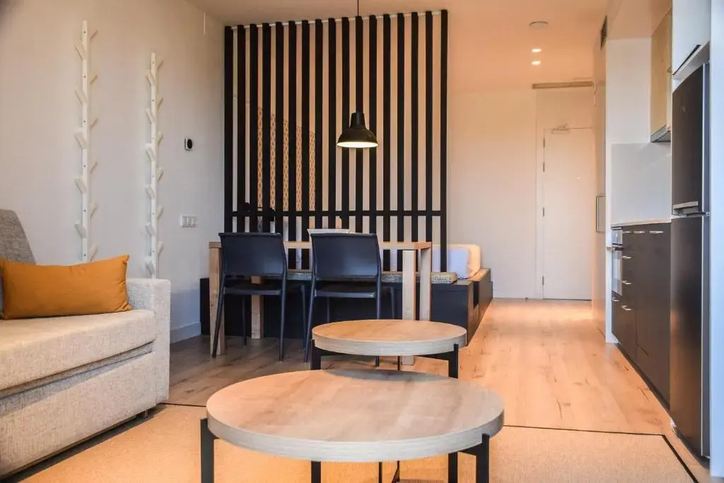 Port Plaza Apartments