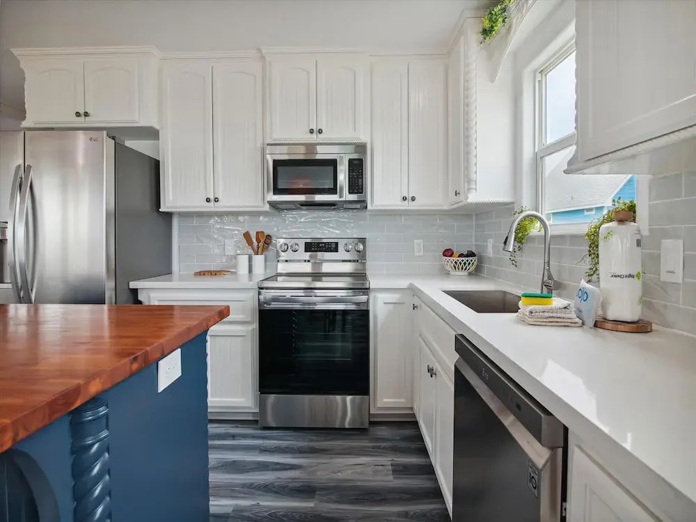 Birds of Paradise by Ryson Vacation Rentals