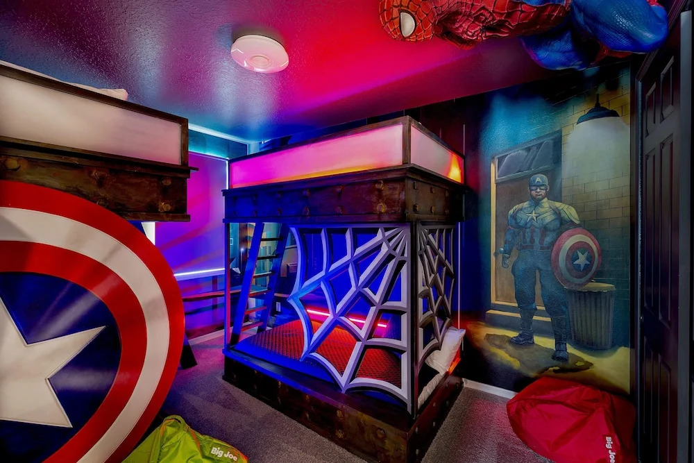 Sr013v: 9 Bed, Avengers, Frozen, Ping Pong