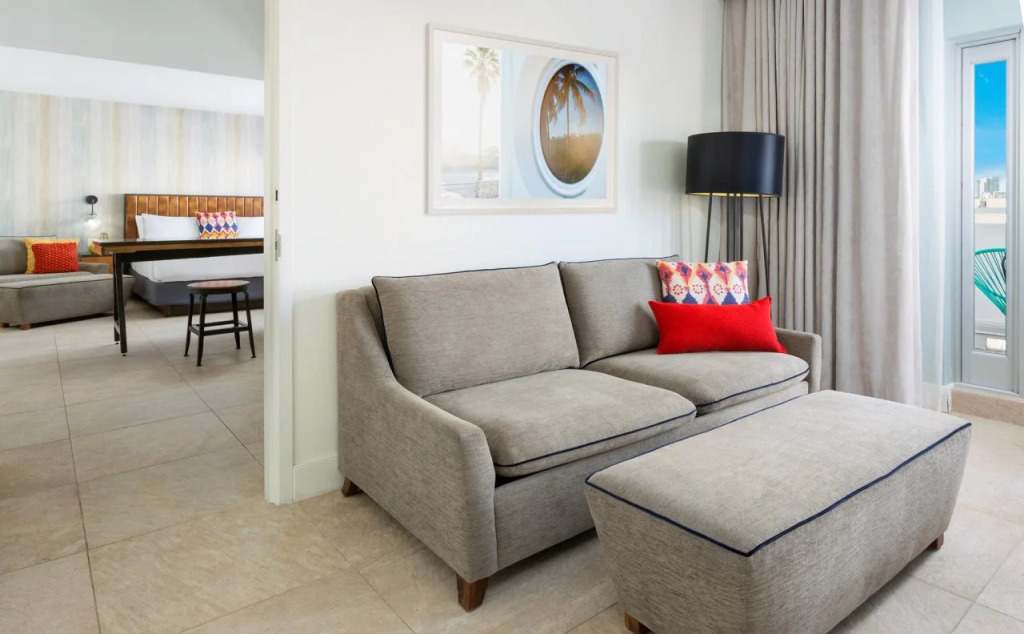 Kenmore Village Hotel, South Beach
