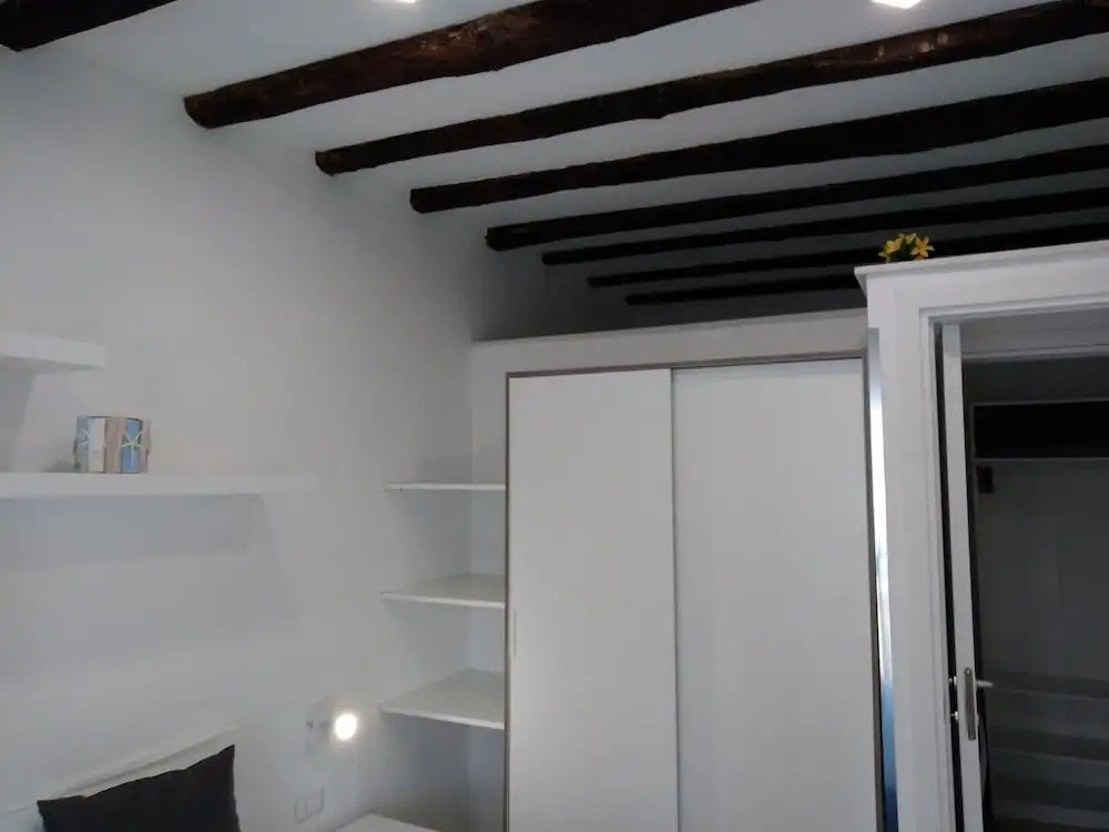 Meschita Apartment
