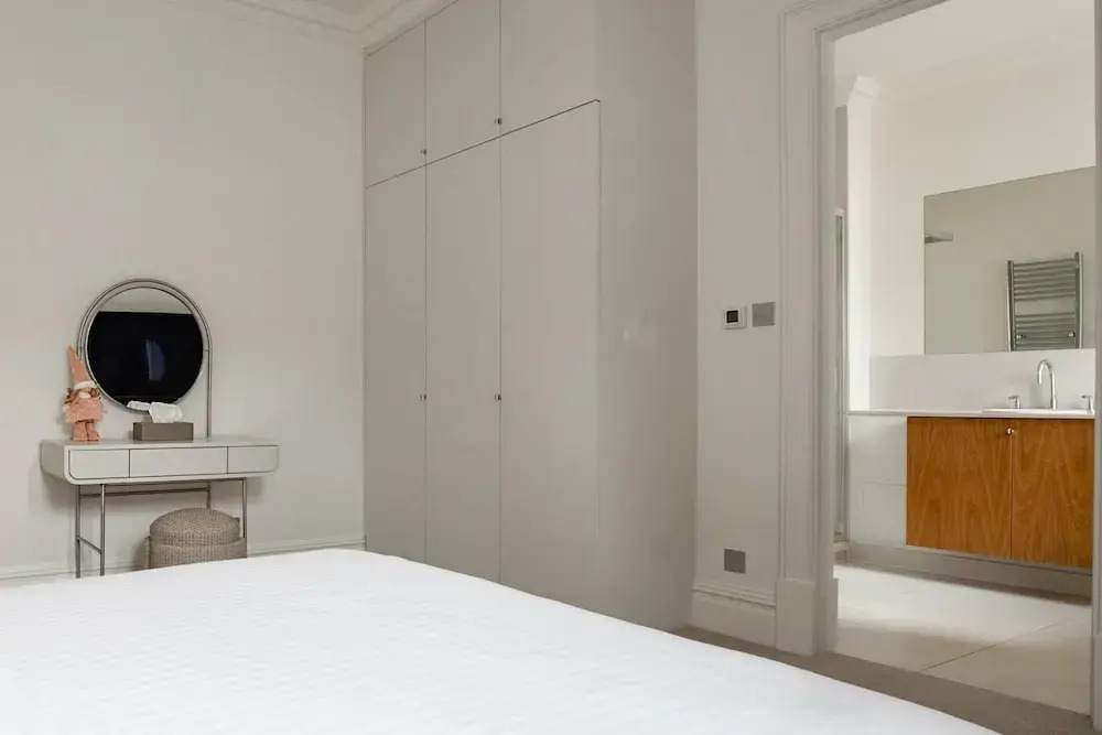 Sloane Court East VI by Onefinestay