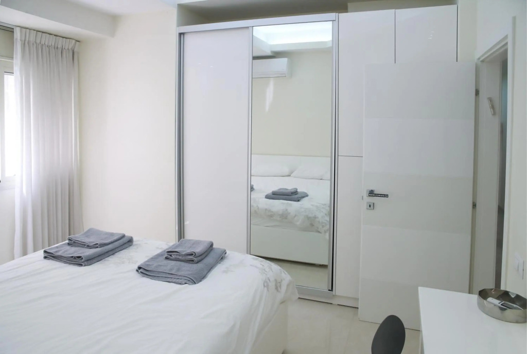 Dizengoff - Lovely family apartment 3 rooms.