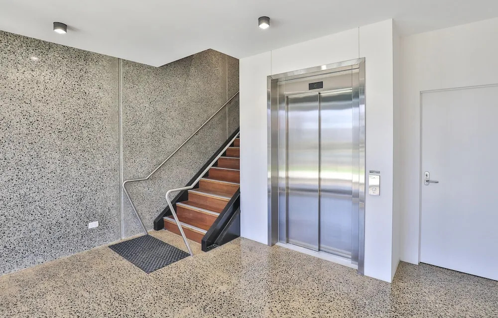 Indulge Apartments - City View Penthouses