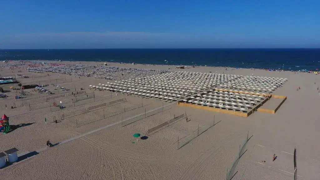 Albatross Mobile Homes on Camping Mare e Pineta