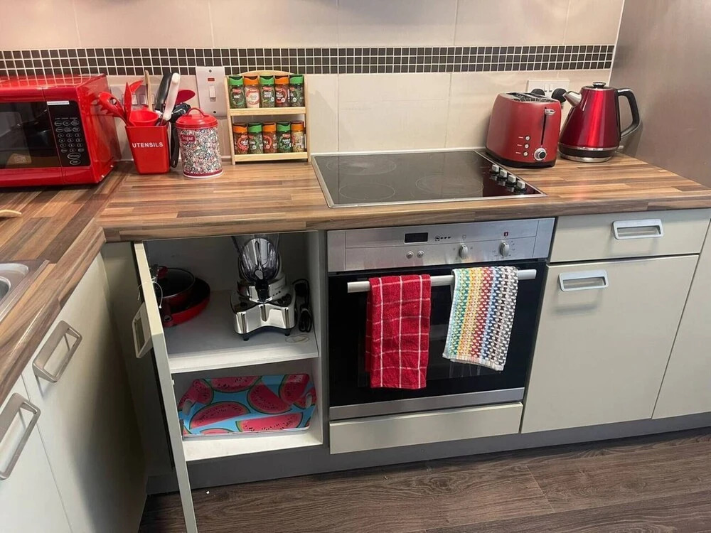 Aarons Stunning 2-bed in Aberdeen City Centre