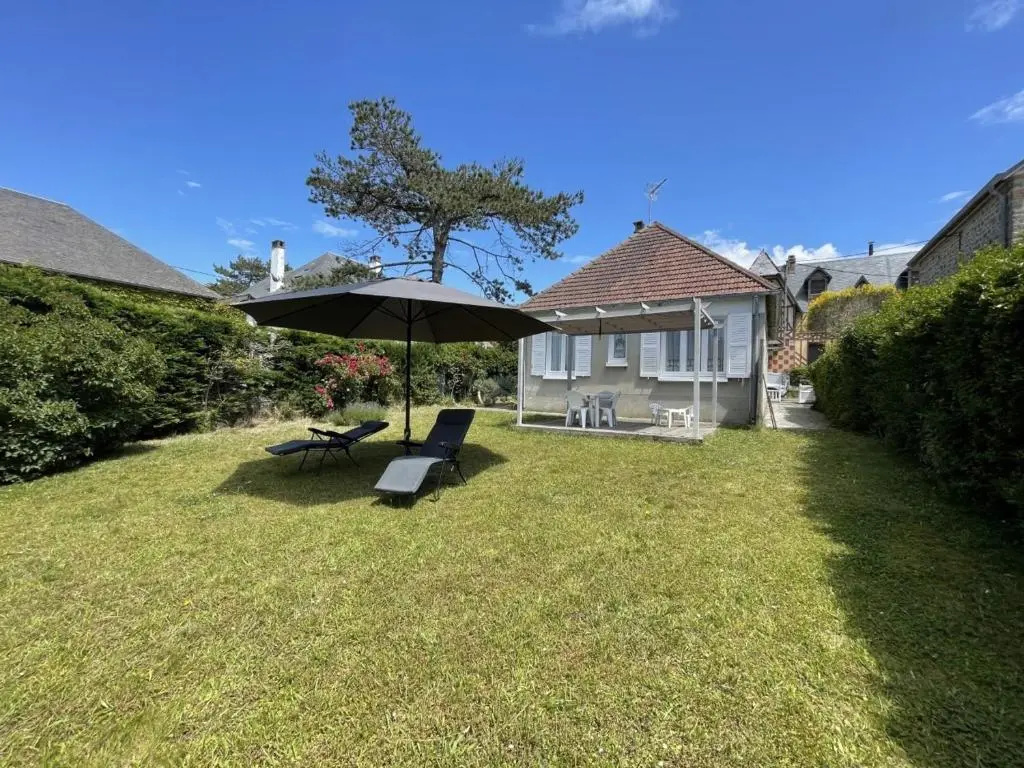 Maison Jullouville, 3 pièces, 4 personnes - FR-1-361-34