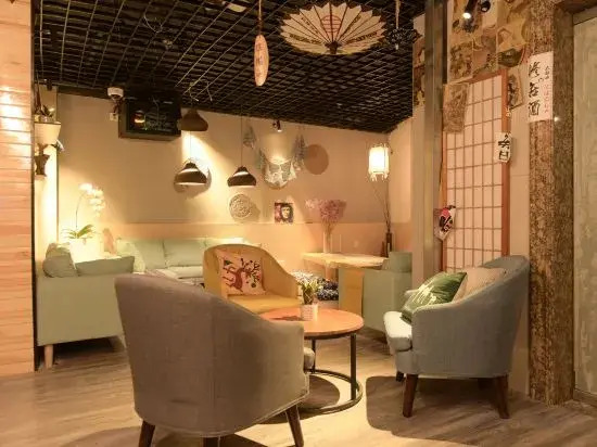 Changqiu International Youth Hostel (Shanghai Hongqiao International Exhibition Center)