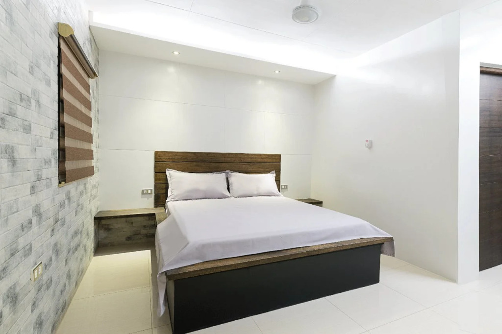 Habitat Guest House