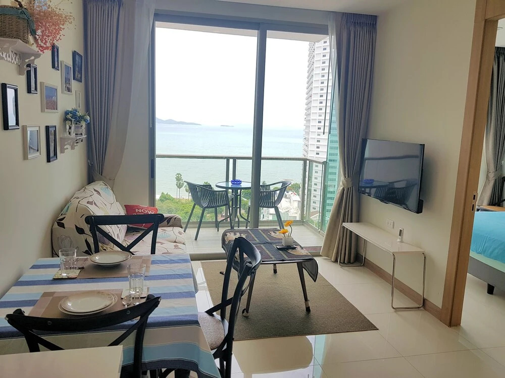 Riviera 1BR Sea View B1608