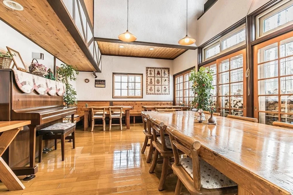 Ringo Lodge Hakuba