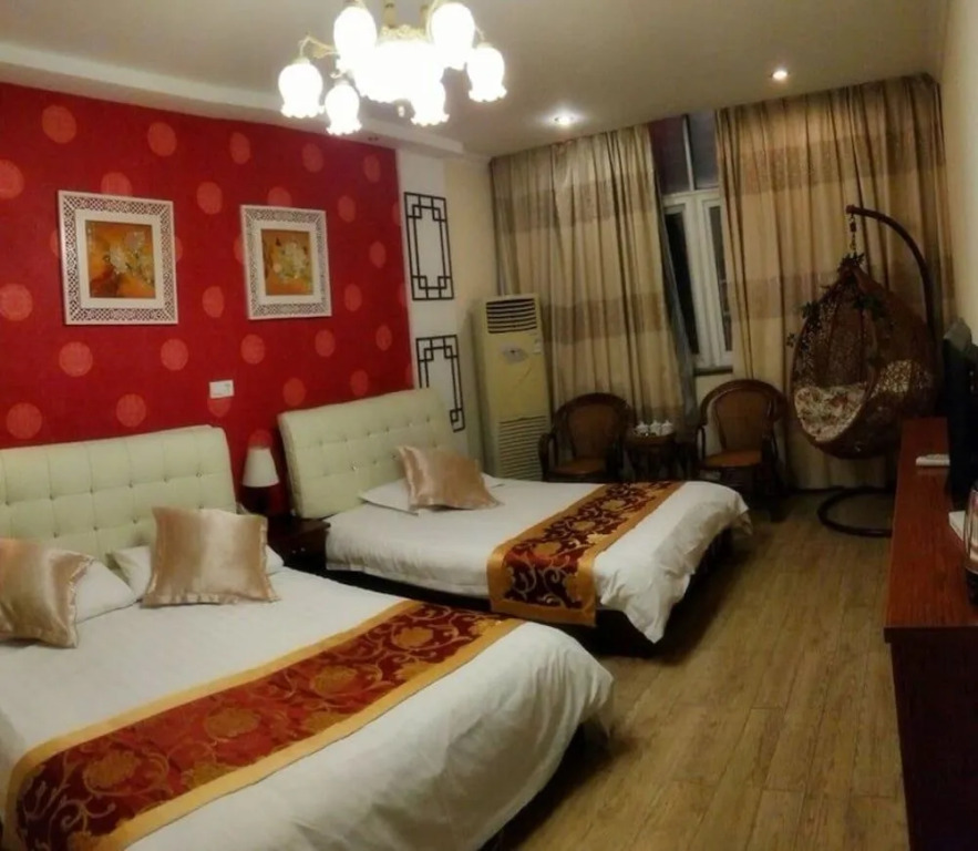 Yue Yue Theme Hostel
