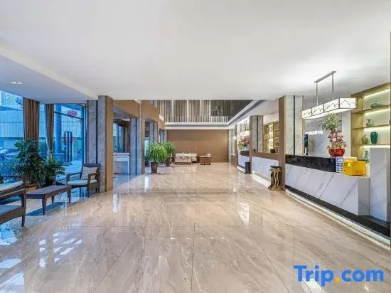 Jialong Hotel (Jinyun Huzhen)