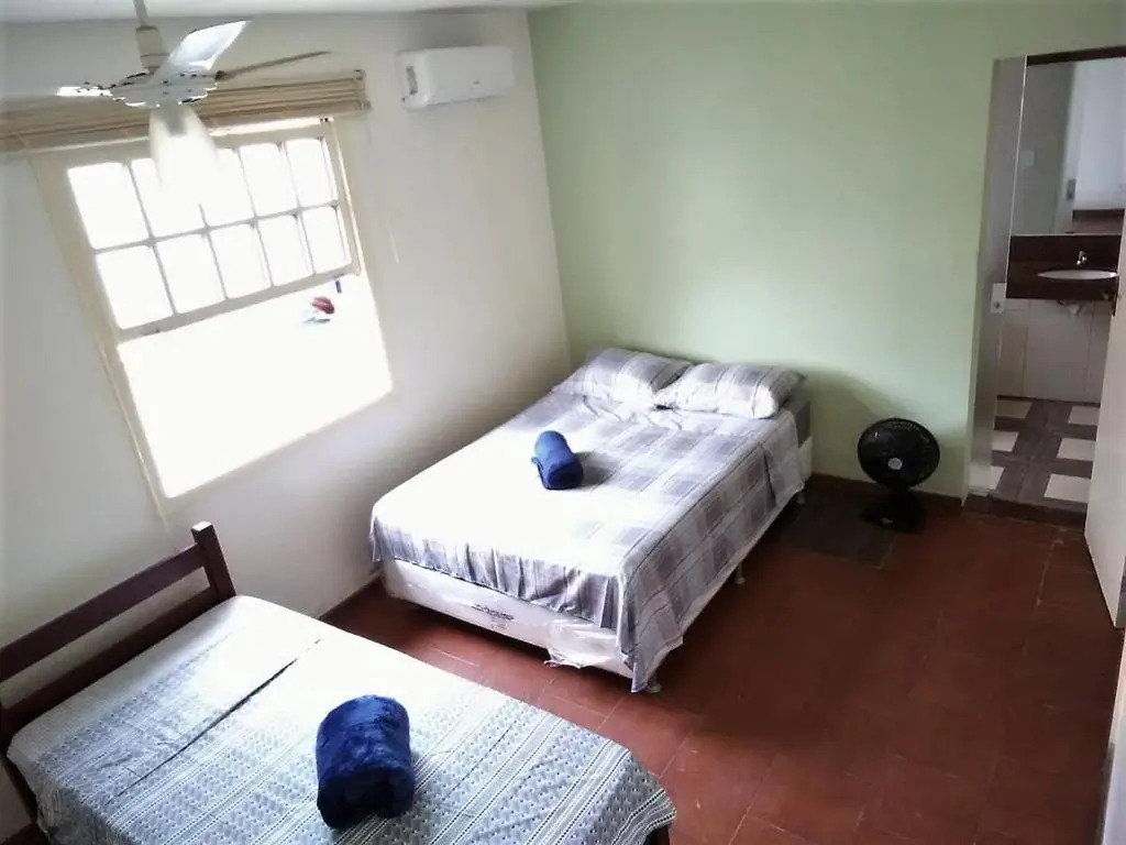 Camping & Hostel Bandeiras