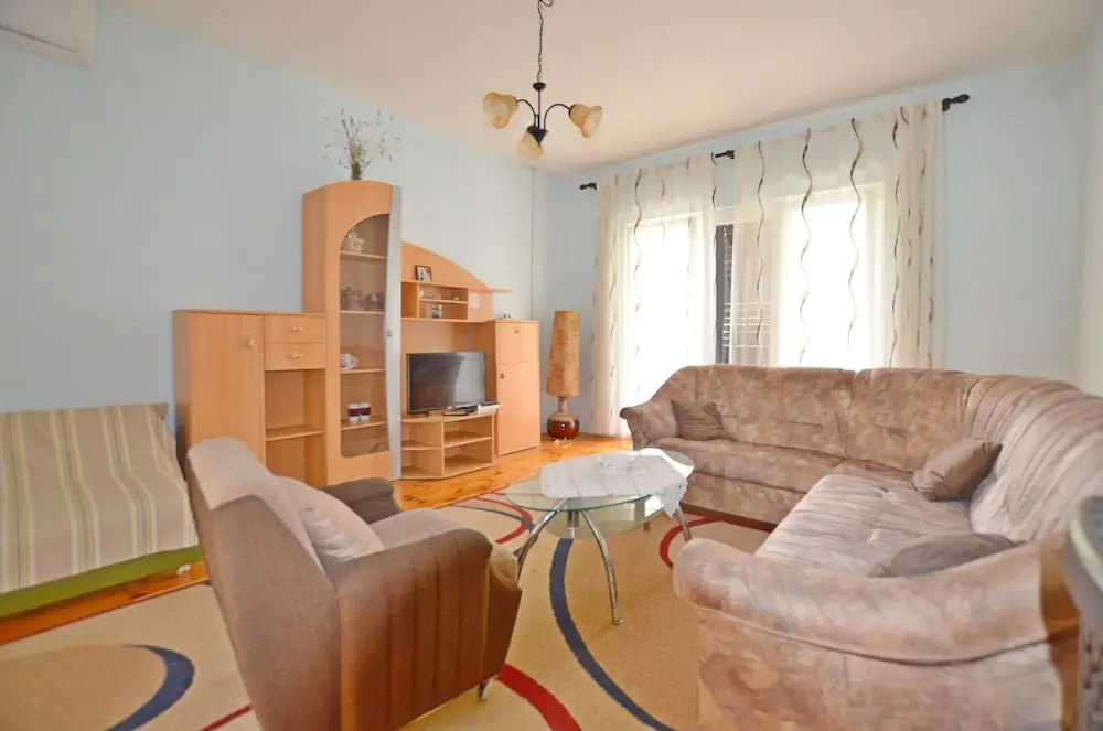 Apartment Majda