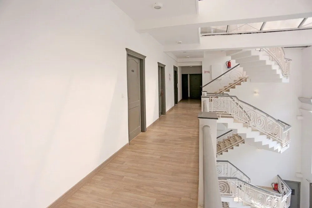 OYO Townhouse 020 Huda Metro South City 1