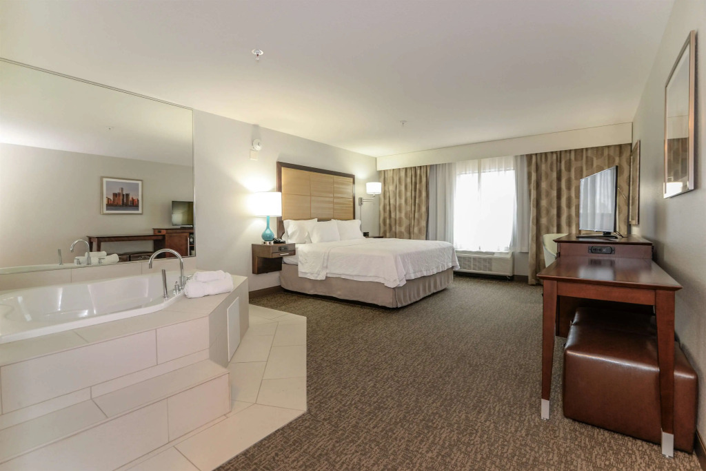 Hampton Inn Brighton Mi