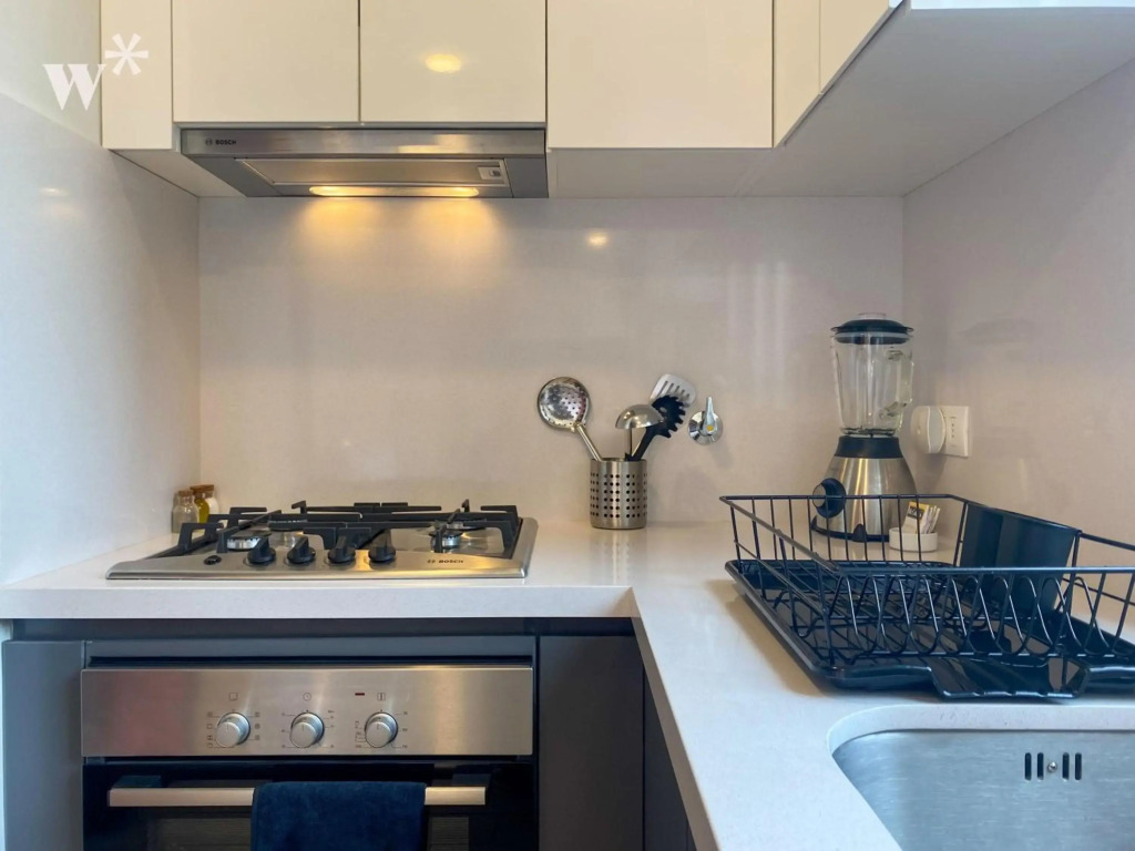 Monochromatic 1BR in Lovely Barranco