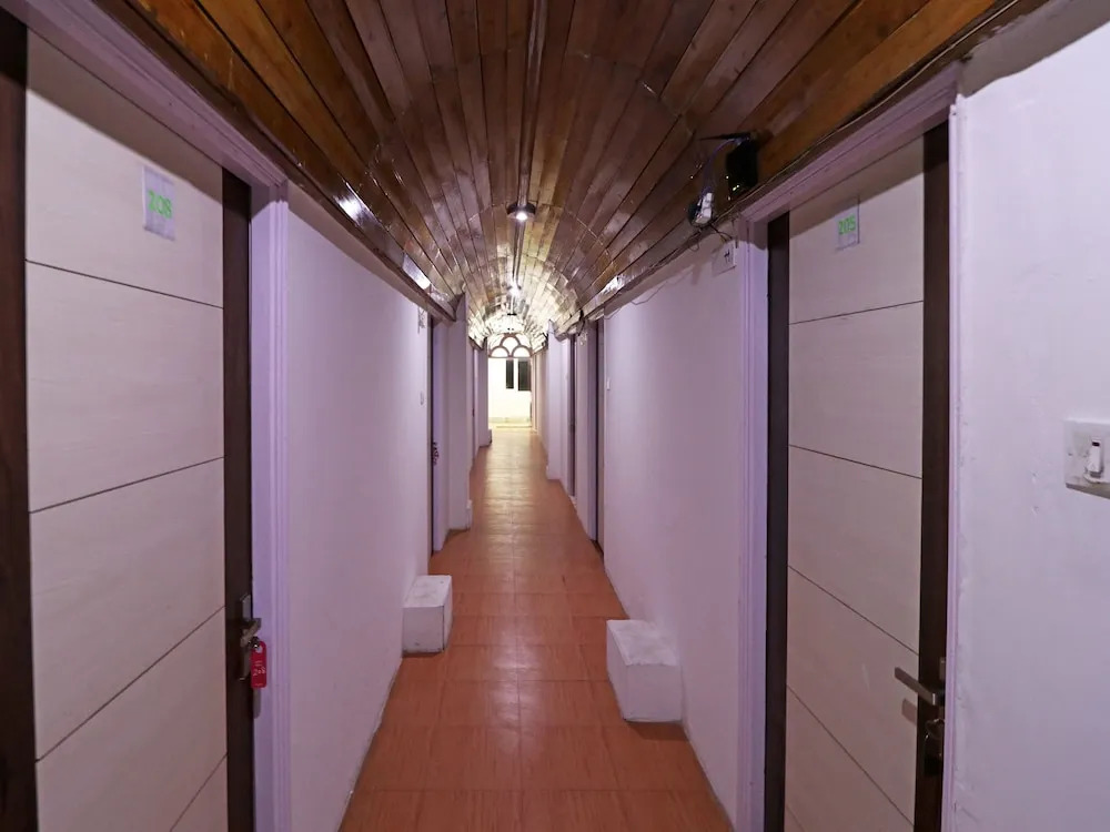 Hotel India