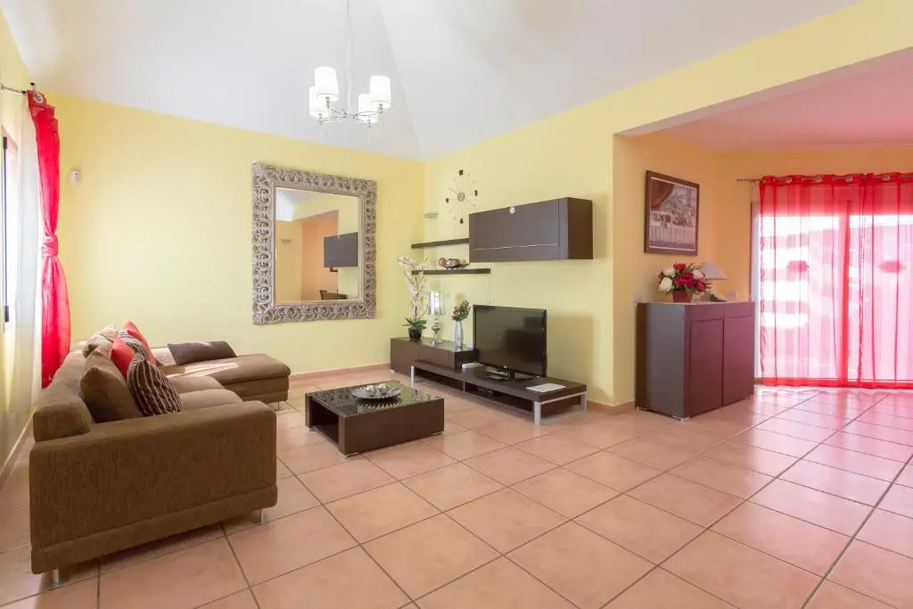 Villa Bella Lucia 1. Piscina Climatizada, WiFi, BBQ