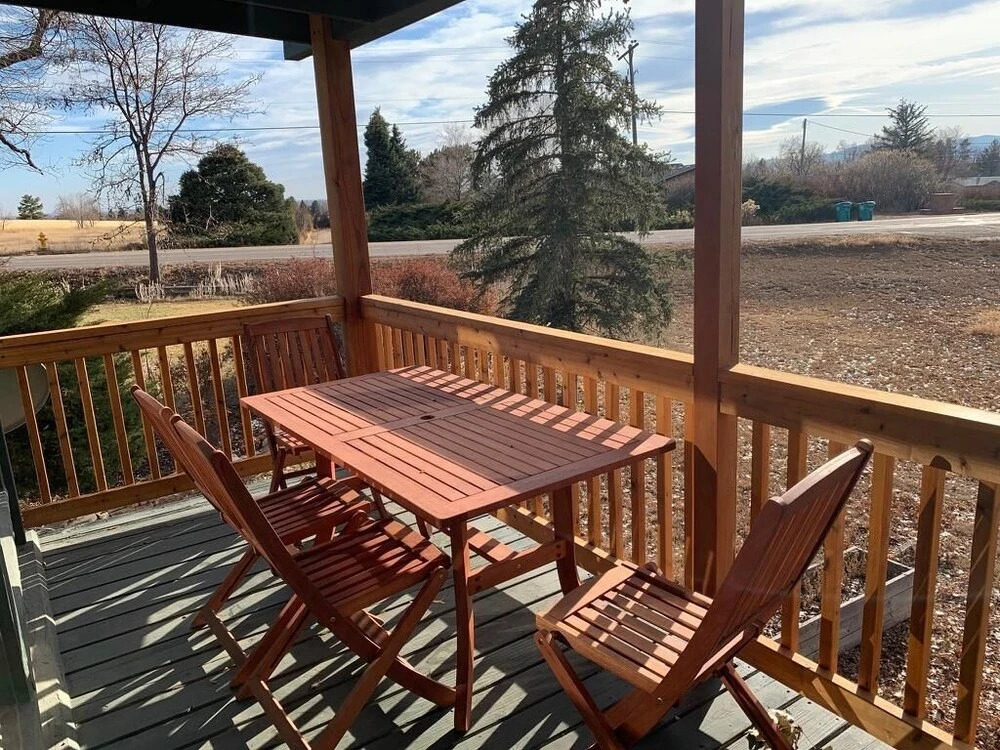 Family-Friendly, Fireside Nest Near Old Town!