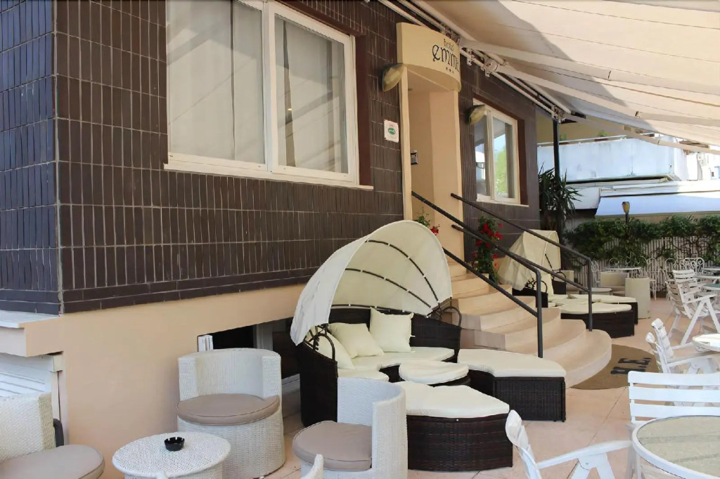 Hotel Emma