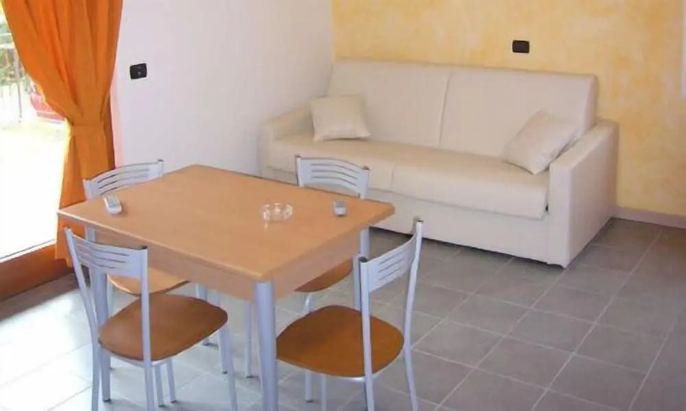 Spluga "Relax & Apartaments" by Alfio Colombo