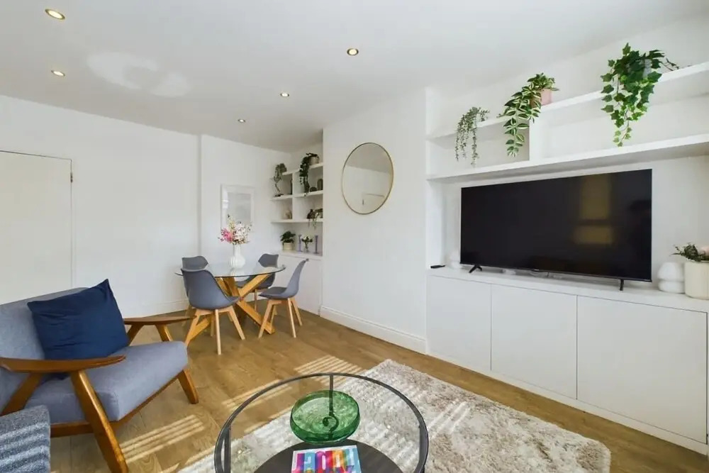 The Earl's Court Hideaway - Warm 3bdr House