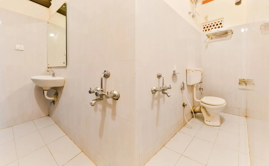 Hotel Mars By OYO Rooms