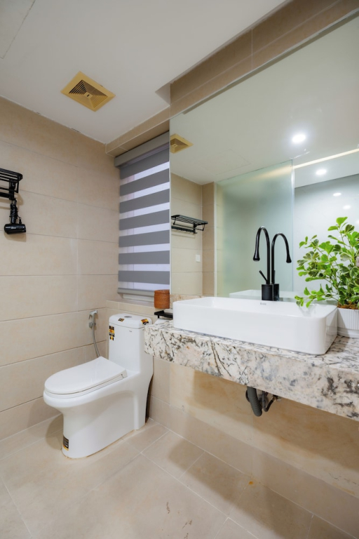 XÔI Aqua Suites West Lake
