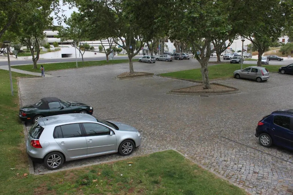 5 Minutes Walk from the Beach