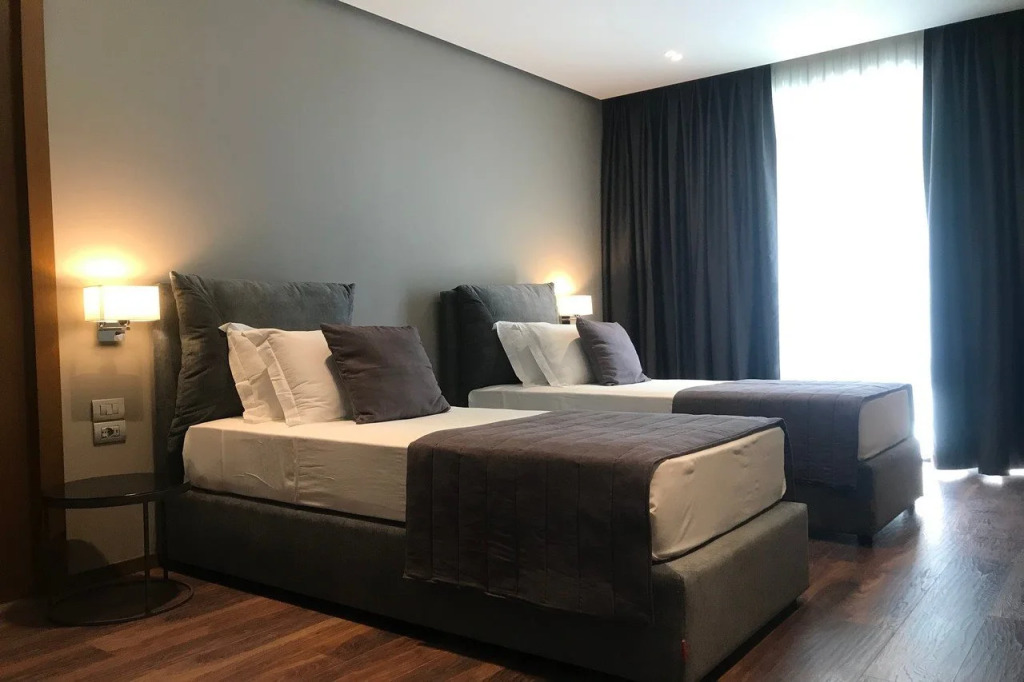 Supreme Hotel
