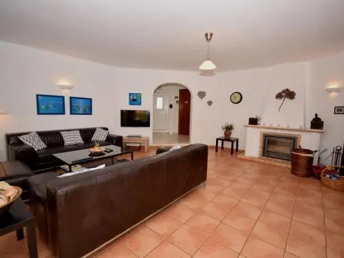 Villa in Albufeira with Pool & Ocean Views