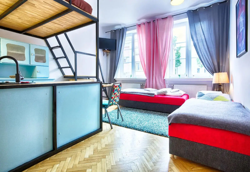 Old Town Kanonia Rooms & Apartments