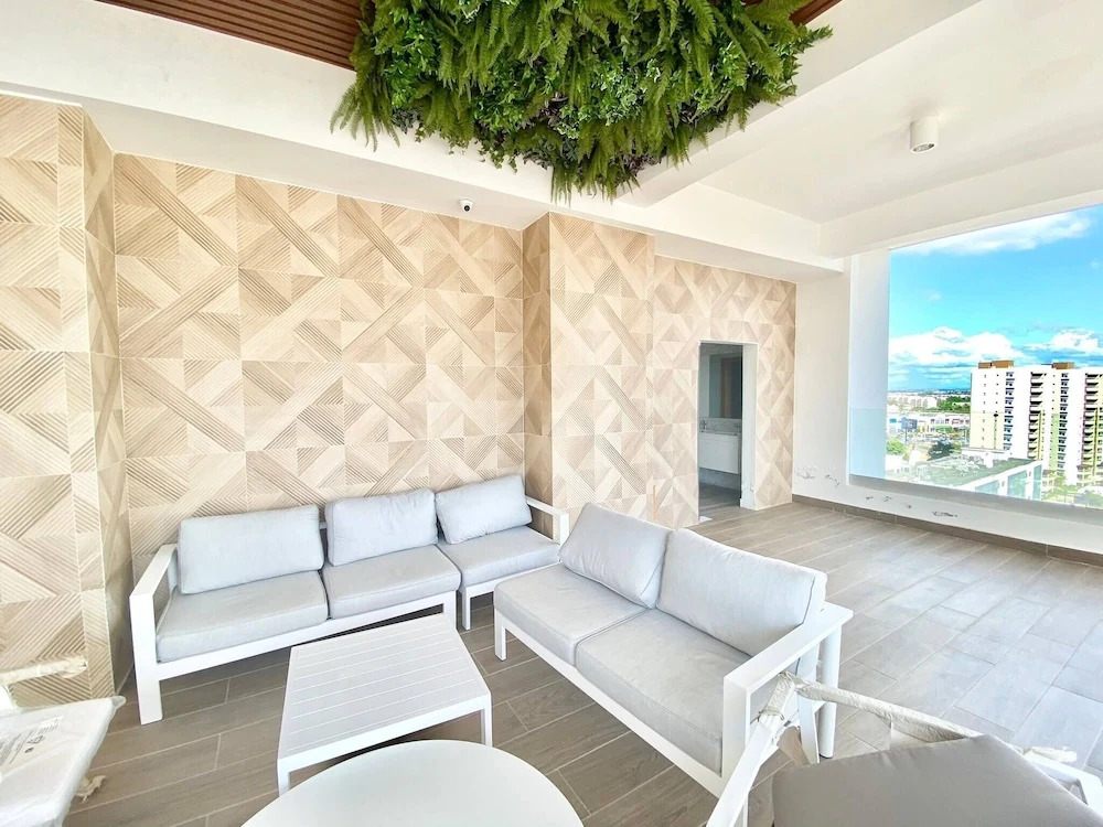 luxury 1br , Pool, Gym, Close Agora Mall