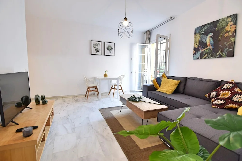 Caleta Homes - Apartamentos Tribuna