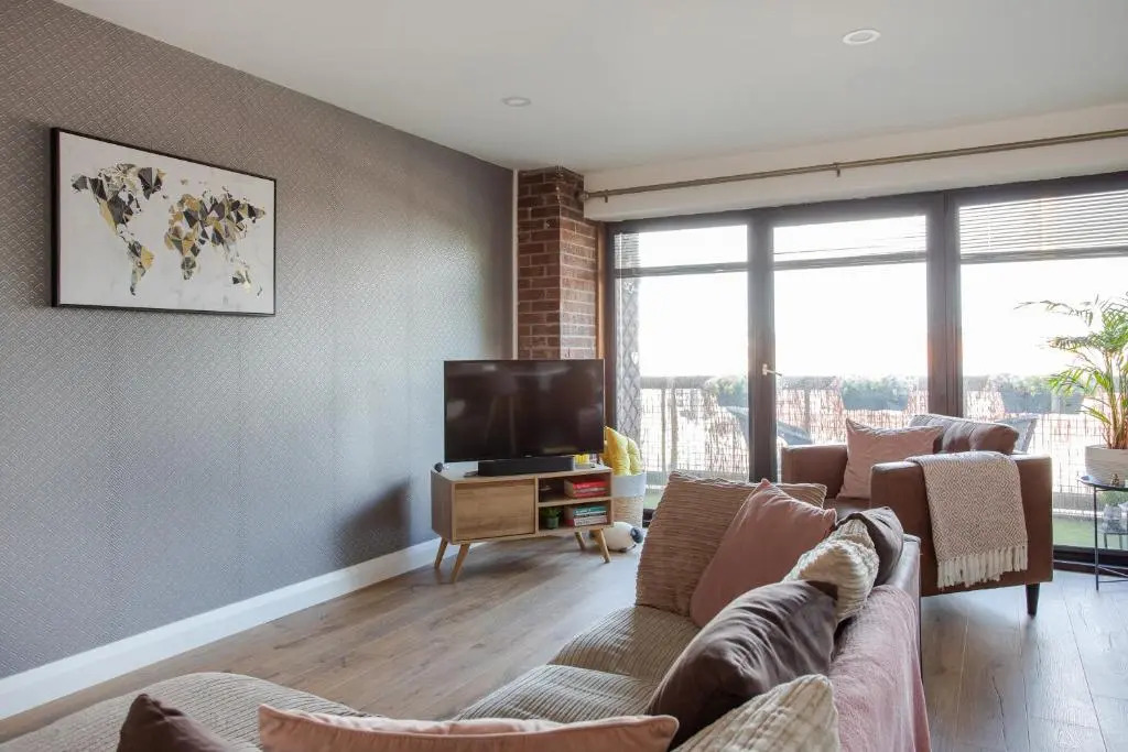 New Lisburn Road Apartment - Free Parking