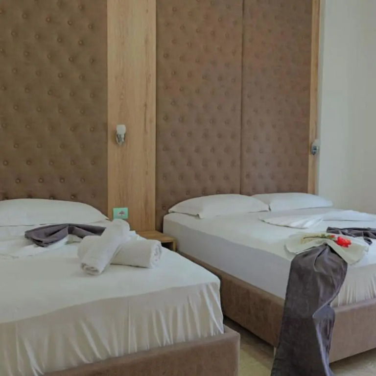 Hotel Esmerald Ksamil