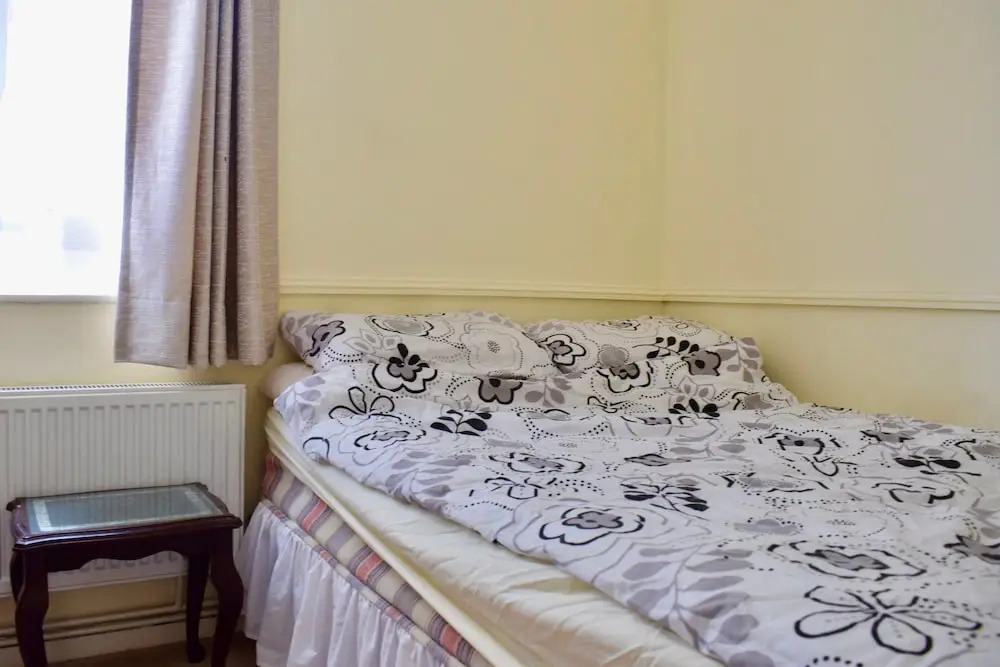 Modern 3 Bedroom Flat in Southwark
