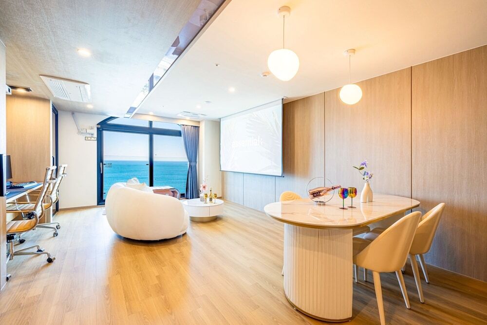 Hound Hotel Ulsan