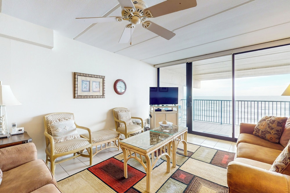 Shorefront Resort Retreat: Suntide III - Unit 1002