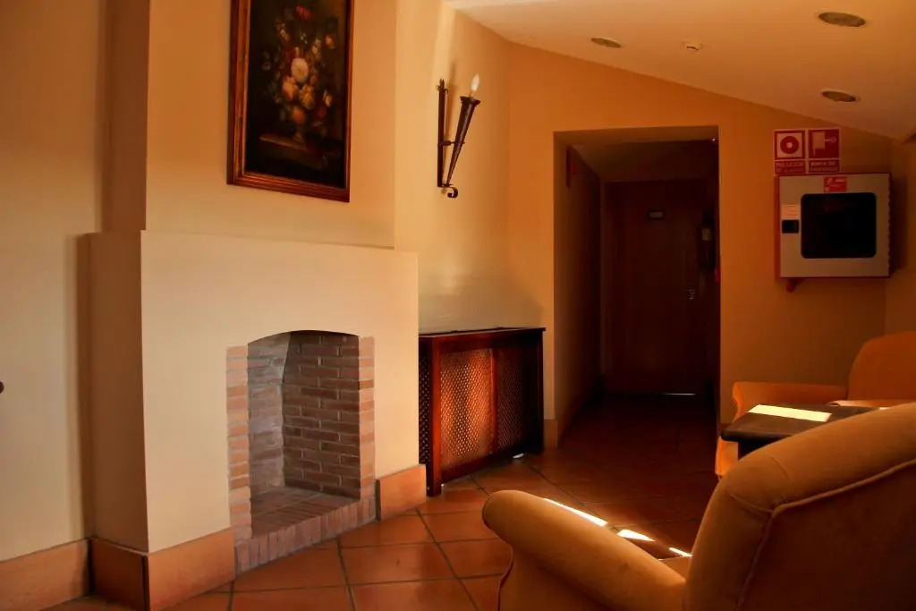Hotel Tugasa Castillo de Castellar