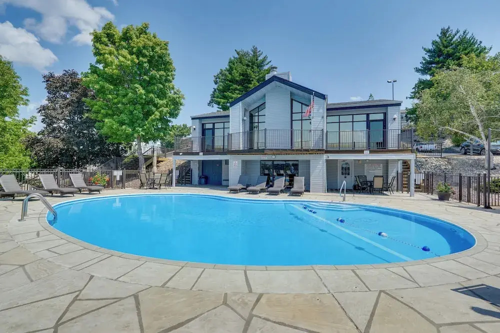Lakefront Retreat w/ Community Pool in Osage Beach