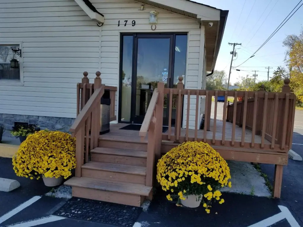 Drakes Creek Inn