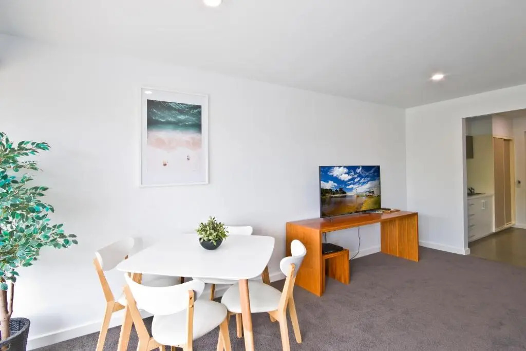 Lorne Bay View Motel