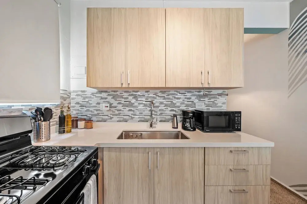 Luxury Condado Apt Walk to the Beach Pool