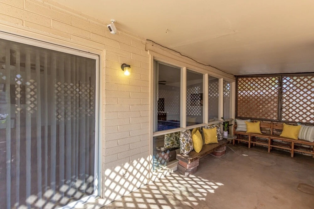 29th Phoenix 4 Bedroom Home by Redawning