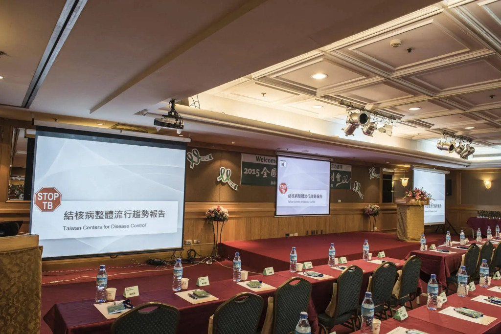 Wei-Yat Grand Hotel